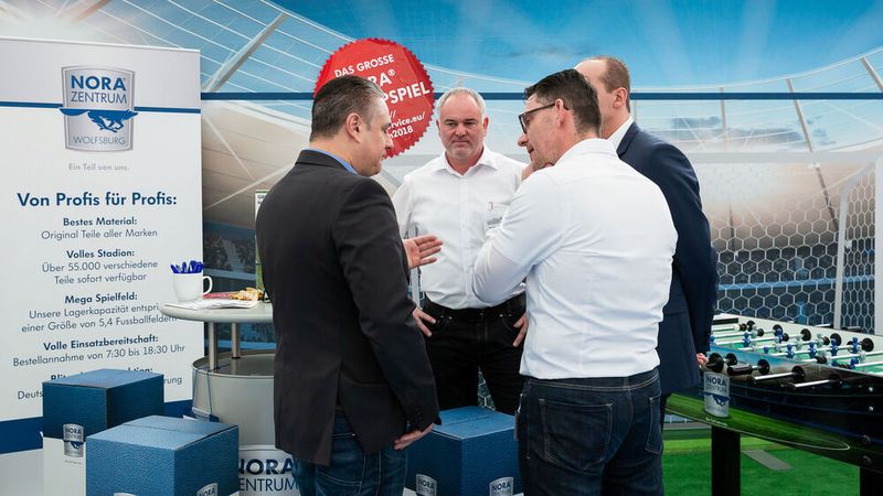 Wer Originalteile von VW zu günstigen Konditionen sucht, ist im Nora-Zentrum des Autohauses Wolfsburg willkommen. Das Nora-Zentrum hat über 55.000 Teile im Programm, die im Nachtexpress bis acht Uhr und im Tagesexpress bis zwölf Uhr des nächsten Werktages lieferbar sind. (Stefan Bausewein)