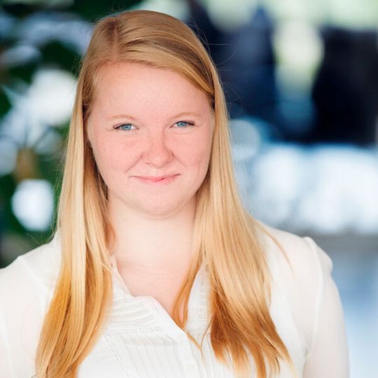 Die Autorin: Louisa Burakowski ist Business Engineer im Data & Analytics Team bei Adesso Die Autorin: Louisa Burakowski ist Business Engineer im Data & Analytics Team bei Adesso