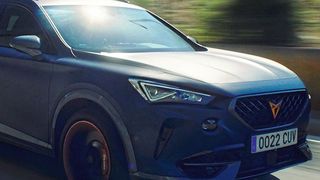 Cupra bringt mit dem Formentor sein erstes eigenentwickeltes Modell in den nächsten Monaten in die Schauräume. Bestellbar sind die ersten 310 Einheiten schon mal. (Bild: Seat)