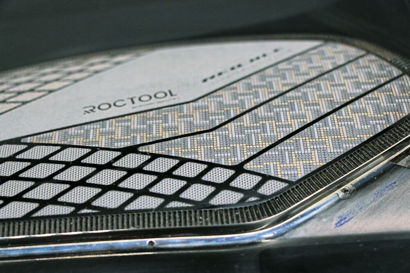 La texturation entièrement numérisée permet de texturer, de marquer, de graver et d'ajouter des surfaces fonctionnelles aux pièces, moules et matrices. (GF Machining Solutions)