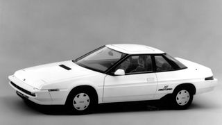 Beim Anblick der Subaru Neuheiten-Show auf der IAA 1985 trauten Besucher kaum ihren Augen, schließlich war XT Turbo 4WD irgendwie anders als anderen Neuheiten und für Subaru außergewöhnlich. (Bild: Subaru)