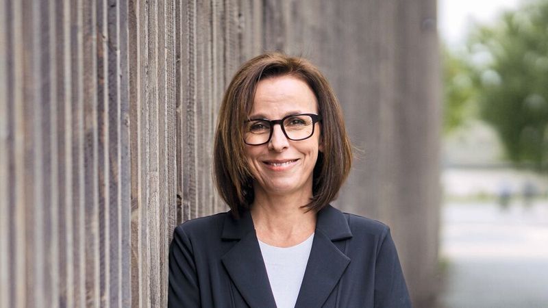 Ulrike Deschka verstärkt seit dem 1. Juli die Geschäftsführung des Kunststoffverarbeiters Ensinger.  (Bild:  Ensinger)