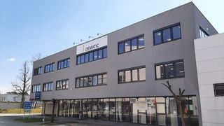 Dematic expandiert in Österreich! Mit dem Kapazitätsausbau des Standortes in Graz (Bild) stärke der Intralogistikspezialist seine Präsenz an einem für ihn wichtigen Industriestandort. Die neuen Räumlichkeiten bieten zusätzliche 1.200 Quadratmeter Aktionsfläche, heißt es.  (Dematic)