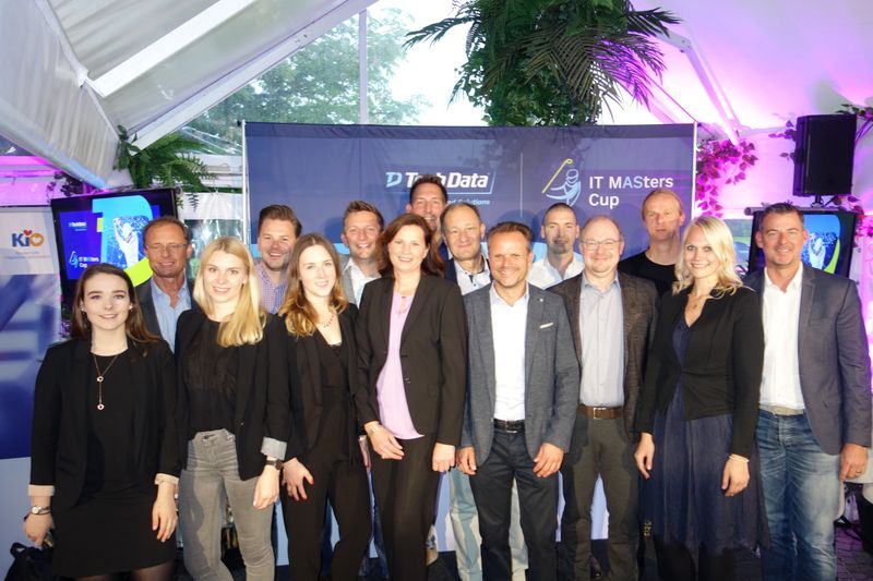 Das Tech Data Team ist auf die Einnahme der diesjährigen Spendenaktion gespannt. (Bild: IT-BUSINESS)