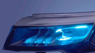 Covestro kann einen neuen Lichtblick in Sachen chemisches Recycling von Polycarbonat (PC) vermelden. Durch Chemolyse, heißt es, kann der Kunststoff wieder in seine Monomere überführt werden. Das schließe den Wertstoffkreislauf in idealer Weise. Hier mehr dazu ... (Bild: Covestro)