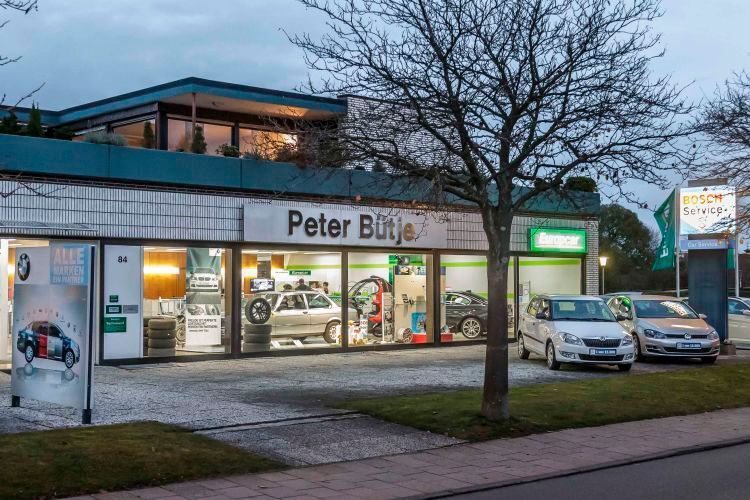 Der unabhängige Kfz-Betrieb ist Bosch-Car-Service-Partner und verkauft Neu- und Gebrauchtwagen. (foto-dannemann.com)