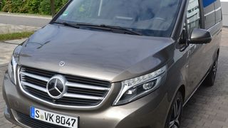 Mit knapp 10.000 Neuzulassungen im ersten Halbjahr 2018 zählt die V-Klasse von Mercedes-Benz auch vier Jahre nach ihrer Markteinführung zu den erfolgreichsten Großraumlimousinen in Deutschland.   (Michel / »kfz-betrieb«)