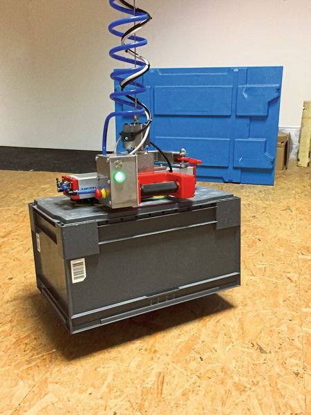 Der EzzFlowSmart kann Güter bis zu einer Tonne sicher bewegen. (Best Handling Technology)