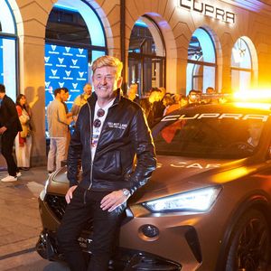 Mitten im Geschehen zeigt sich gerne Seat- und Cupra-Chef Wayne Griffiths.(Bild:  Seat)