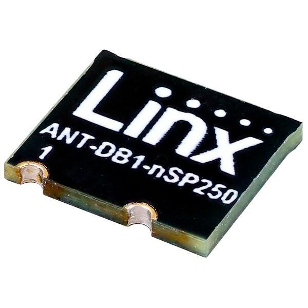 nanoSplatch nSP250 von Linx ist eine Oberflächenantenne für embedded WiFi/WLAN und andere 2,4-GHz- oder 5,8-GHz-ISM- oder U-NII -requenzband-Anwendungen. Sie verwendet eine geerdete Leitungstechnik, um so eine sehr Performance in einem winzigen oberflächenmontierbaren Gehäuse zu erreichen. Die Antenne weist einen geringen Proximity-Effekt mit einem sehr hemisphärischen Strahlungsdiagramm auf, wodurch sie sich laut Hersteller vor allem für mobile Handgeräte und Anwendungen eignet, die typischerweise Störungen ausgesetzt sind. (Halle 3 / 3-628) (Bild: Linx)