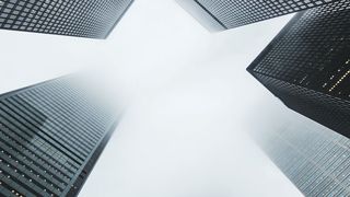 Im Vergleich zu Industriefertigern setzen noch wenig Bauunternehmen auf die Digita-lisierung: Nur jedes Fünfte Unternehmen hat eine Strategie für digitales Bauen. (Bild: gemeinfrei // Unsplash)