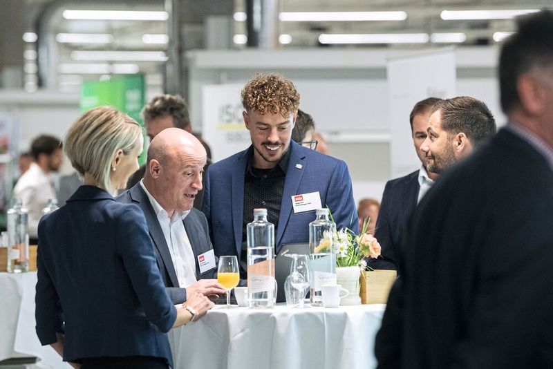 Les échanges ont été nombreux avec les visiteurs venus sur les deux journées du Congrès. (Source : Thomas Entzeroth)