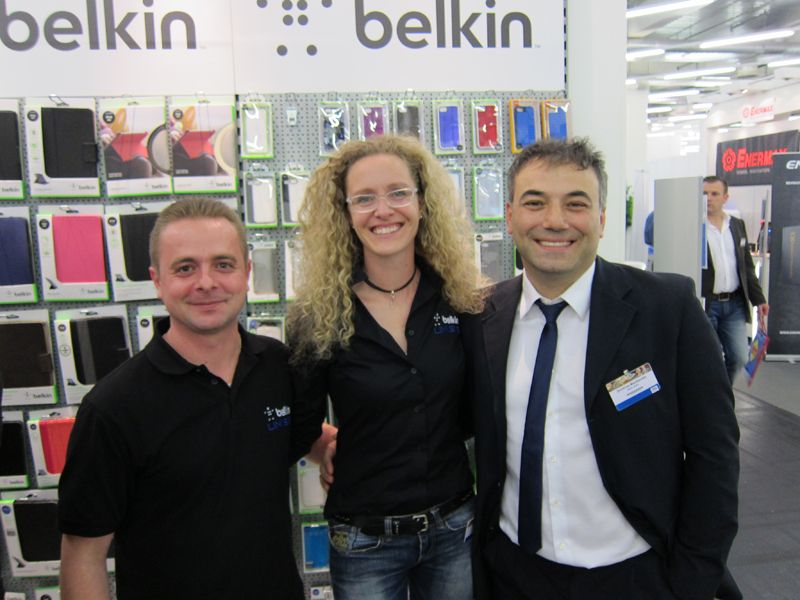 Ohne Schutz geht bei Belkin nichts (v. l.): Marius Florea, Sandra Kaplan und Dimitrios Mechteridis (Bild: IT-BUSINESS)