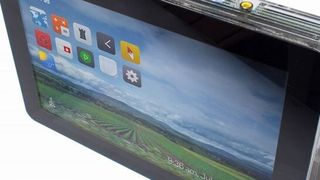 Auf der jüngsten User-Konferenz OpenWorld stellte Oracle das Konzept des DukePad vor. Das Gerät ist nach dem langjährigen Java-Maskottchen Duke benannt. Wer es bauen will, findet eine Stückliste der Bauteile und eine Anleitung im Netz.  (Oracle)