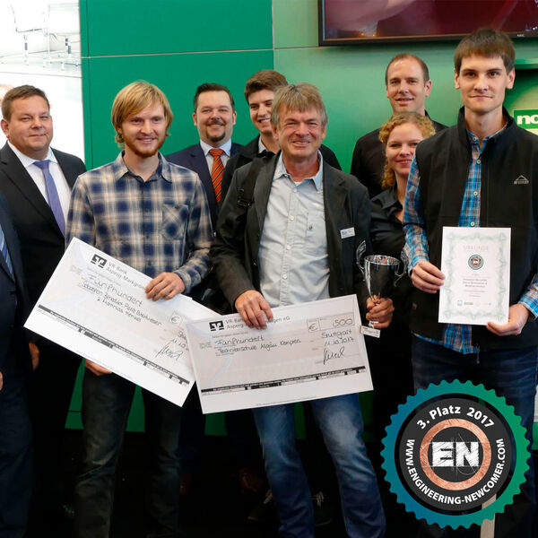 Sebastian Benedikt, Pierre Breitwieser und Matthias Henkel der Technikerschule Allgäu haben 3. Platz bekommen. (Cadenas)