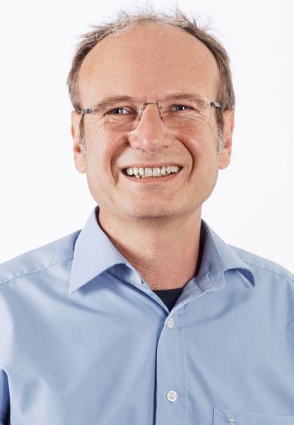 Helmut Ritter ist Produktmanager bei Bachmann Electronic. Er ist in diesem Rahmen unter anderem für Netzwerke, Kommunikation, Feldbusse und OPC UA zuständig. (Bild: Bachmann Electronic )