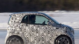 Letzte Tests in der Kälte: Der neue Smart muss in Schweden zeigen, was in ihm steckt. (Foto: sp-x)