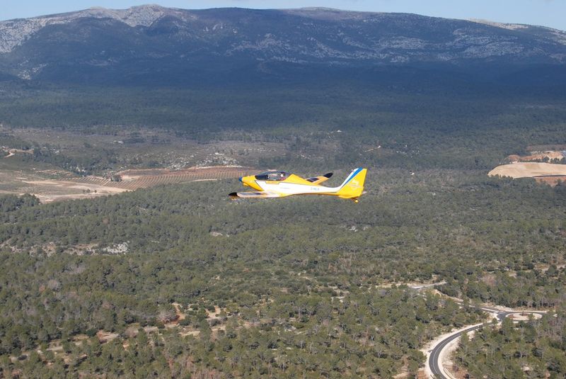 Kooperation von SolarWorld und PC Aero: Solar-Ultraleichtflugzeug e-One ( e-one)