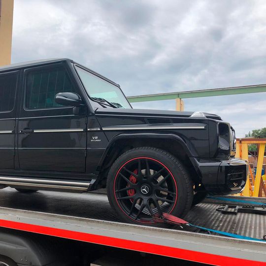 Insgesamt 25 hochwertige Autos beschlagnahmte der Zoll.(Bild:  Zoll)