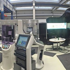 Ähnlich dem neuen Vorführzentrum in Bielefeld gestaltet Haimer auf dem EMO-Messestand einen «Toolroom», der den gesamten Prozess der Werkzeugspannung und -voreinstellung abbildet.