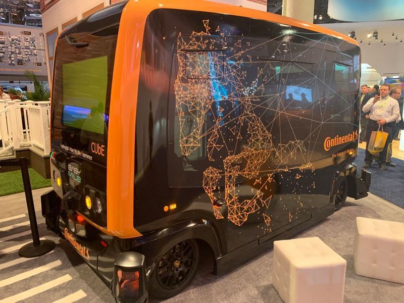 Continental zeigt seine Vision von autonomen Kleinbussen. (Matthias von Alten)