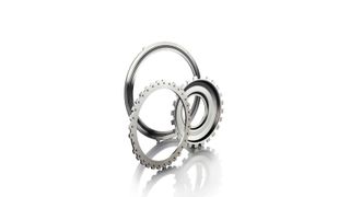 Feintool ist gut ins neue Geschäftsjahr gestartet. Auf dem Bild: Getriebe-Lamellen-Teile.  (Bild: Feintool)