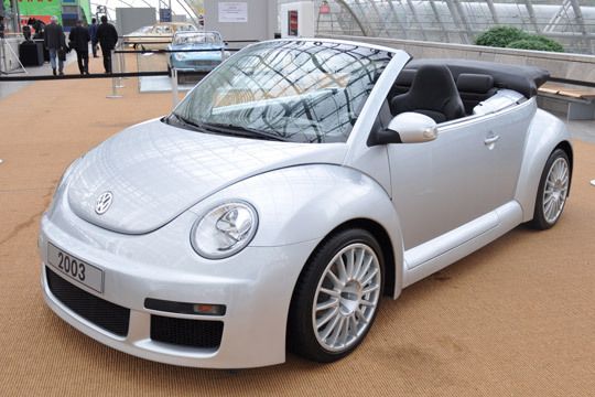 2003 brachte VW mit dem RSI eine besonders sportliche Variante des New Beetle. Als Cabrio wurde er genau zweimal gebaut. (Archiv: Vogel Business Media)