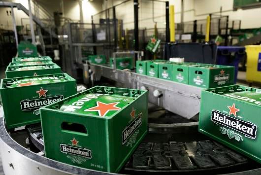 Damit sich die international agierende Brauerei Heineken den aktuellen Herausforderungen der Konsumgüterindustrie gut gewappnet stellen kann, setzt man auf KI- und ML-basierte Bedarfsprognosesysteme von Blue Yonder ...(Bild:  Heineken)