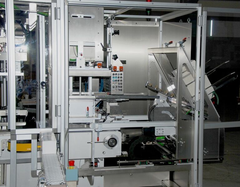 At the Parisian exhibition, MG2 will present a big novelty: GTF60, a forming/filling/closing machine for displays, cardboard boxes and trays. It is a machine which can be employed in the pharmaceutical, cosmetic and food sectors. (Archiv: Vogel Business Media)
