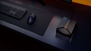 Mit der externen USB-C-HDD FireCuda X Vault zielt Seagate auf den Gaming-Markt. Das 3,5-Zoll-Laufwerk mit RGB-Beleuchtung soll Platz für umfangreiche Spielebibliotheken oder Gameplay-Aufnahmen bieten.  (Bild: Seagate)