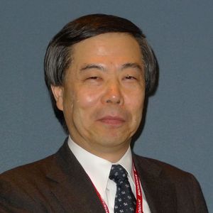 Von 2012 bis 2014 soll der Weltrobotermarkt im Jahr um durchschnittlich 6% wachsen. Dennoch warnt IFR-Präsident Dr. Shinsuke Sakakibara: „Bestimmte Risiken müssen für diese optimistische Prognose in Betracht gezogen werden, wie zum Beispiel eine starke Abschwächung des Wachstums der Weltwirtschaft oder sogar eine neue Rezession, die durch die finanziellen Probleme großer Märkte ausgelöst werden kann.“ 