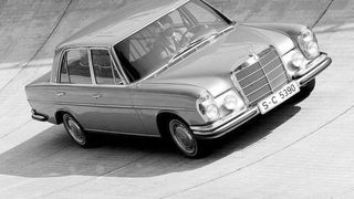 Steiler Zahn: Der 300 SEL 6.3 markierte für Mercedes-Benz eine neue Ära – nämlich die des Baus sportlicher Limousinen. (Daimler AG)