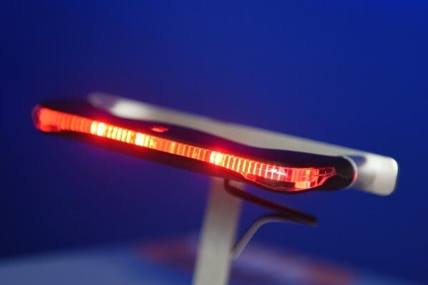 Busch und Müller: ilu technology. The integration of the components into bicycle design is a demanding task which is attracting more and more attention in the bicycle market. A good example is the new technology ilu, which was developed jointly by the German lighting specialist Busch und Müller and by the Belgian mudguard manufacturer Curana. Here the front and rear lights are very elegantly integrated into the mudguard. The prerequisite for this is modern lighting technologies that provide high light output even with very compact size. (Image source: EUROBIKE Friedrichshafen)