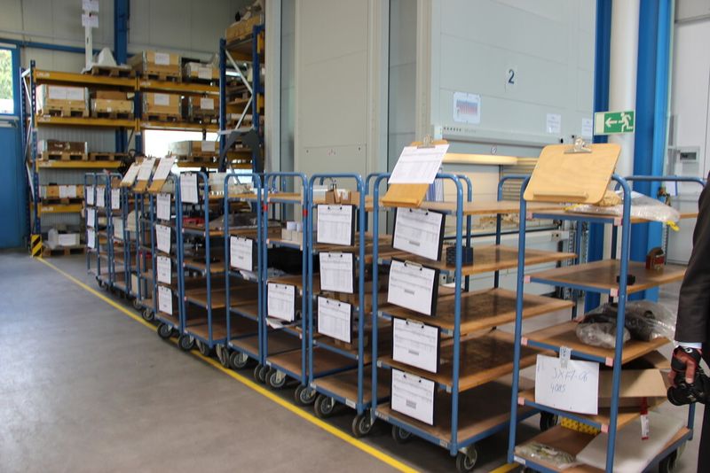 Impressionen aus der Produktion bei der SHL Automatisierungstechnik AG. (Bild: Itasse)