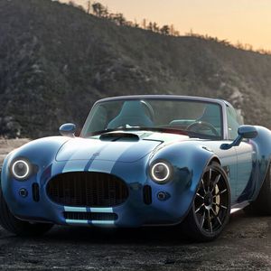 Für umgerechnet 320.000 Euro inklusive Steuern sollte die „GT Roadster“ auch in Deutschland zu haben sein.(Bild:  AC Cars)
