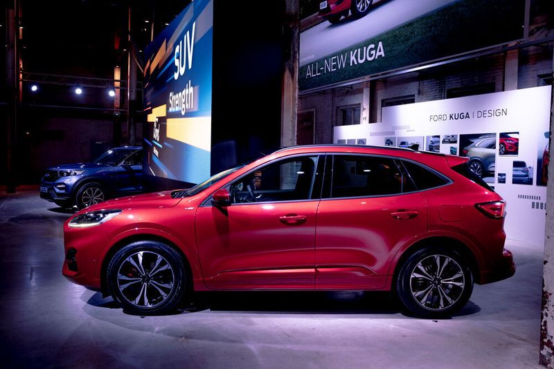 Der Kuga steht als erstes Ford-SUV auf der C2-Architektur, die nicht nur deutlich steifer, sondern auch leichter ist. (Ford)