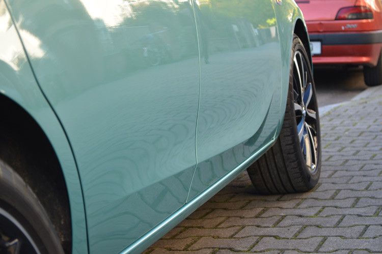 Die geschwungene Linie im unteren Türbereich nennt Opel „Blade“. (Foto: Rehberg)