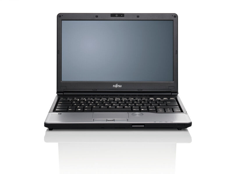Fujitsu präsentiert das Lifebook S792 als solides und voll ausgestattetes Notebook für mobiles und stationäres Arbeiten. (Archiv: Vogel Business Media)