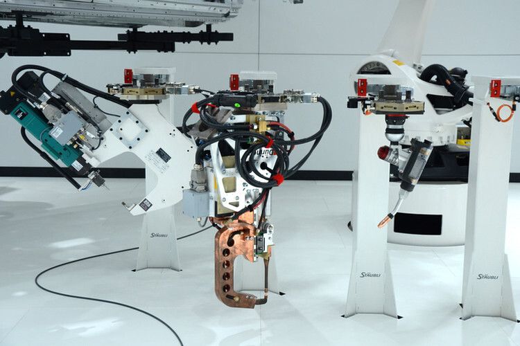 Stäubli präsentierte zusammen mit... (Foto: Stefanie Michel)