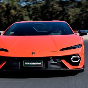 Den Antrieb übernimmt ein Hybridsystem. (Bild: Lamborghini)
