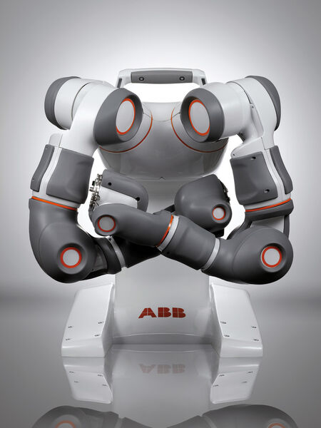 Noch ein Konzept: Der Dual-Arm-Roboter soll einfach und sicher neben Menschen in der Fabrik arbeiten. (ABB)