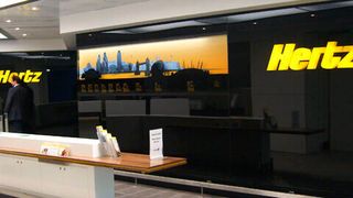 Hertz-Schalter in den USA (Bild: Hertz Gold Card Desk / dhub limited / CC BY-SA 2.0)