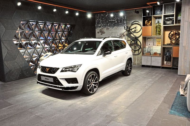 Zu den Autos sollte es eine Reihe an Lifestyle-Zubehör geben. (Wehner/»kfz-betrieb«)