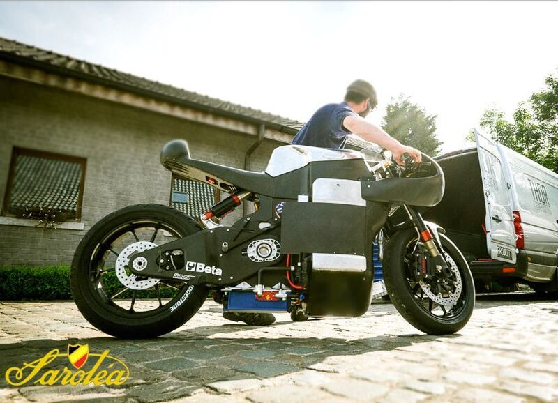 Die Saroléa Manx 7 ist ein Elektro-Superbike aus Karbonfaser mit Straßenzulassung.  (Sarolea)