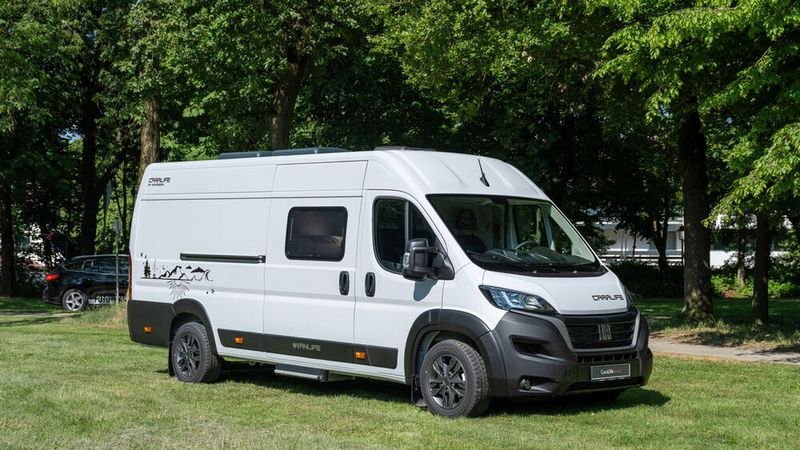 Der Weinsberg „Cara Life“ steht zu einem Preis ab 60.000 Euro am Stand der Knaus-Tabbert-Gruppe. (Bild: Knaus-Tabbert-Gruppe)