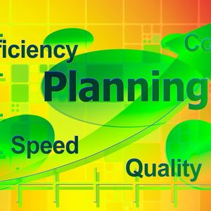 Eplan Experience gibt systematische Handlungsanleitungen, um die Effizienz zu erhöhen. 