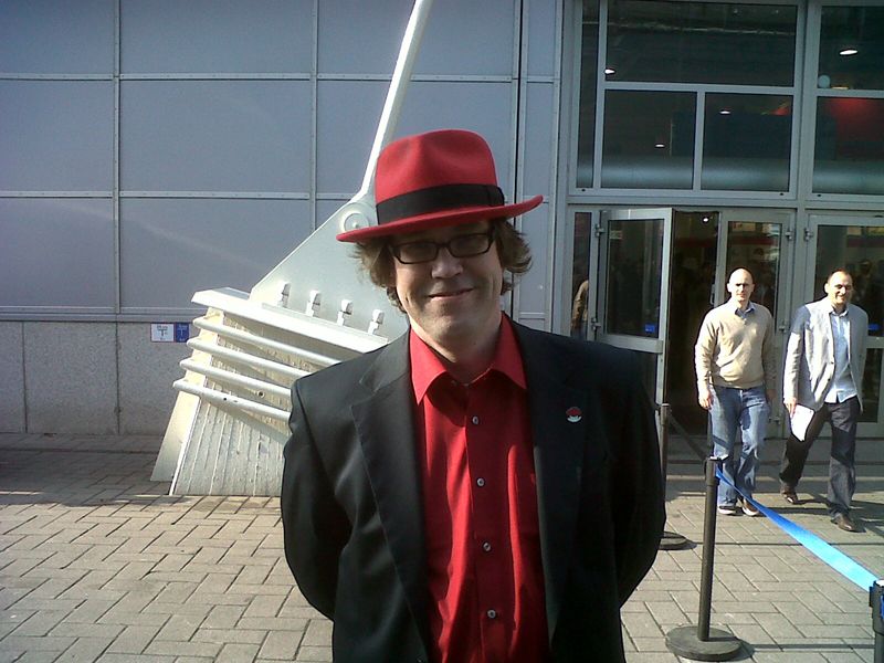 Kurze Verschnaufpause mit Jan Wildeboer, Evangelist bei Red Hat. (Bild: fka)