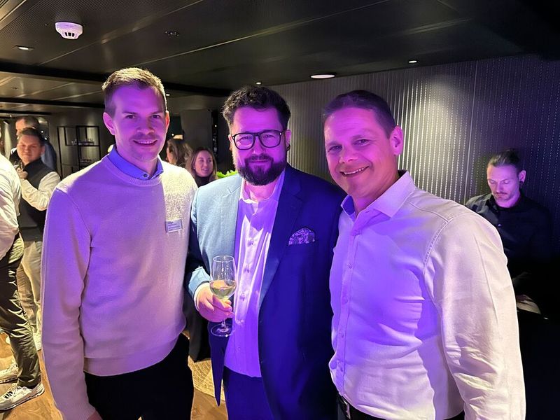 (v. l.) Holger Dohrmann (Samsung), Pierre Brunner (Everphone) und Jörg Porth (Samsung) (Bild: Vogel IT-Medien)