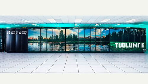 Abgerundet wird die Top10 durch das neue Tuolumne-System, das ebenfalls im Lawrence Livermore National Laboratory, Kalifornien, USA, installiert ist. Es ist ein Schwestersystem des neuen Nr.-1-Systems El Capitan mit identischer Architektur. Es erreichte allein 208,1 Petaflops. (Bild: Lawrence Livermore National Laboratory)