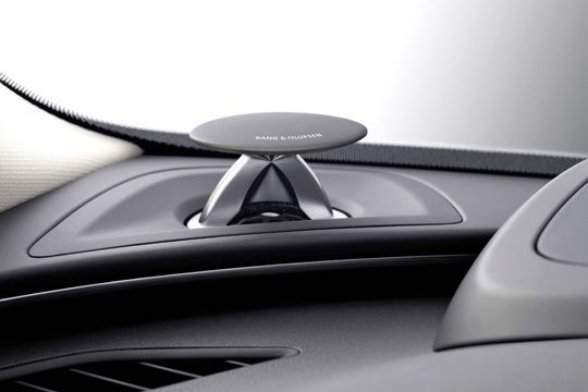 Edles Klangerlebnis: High-End-Lautsprecher von Bang & Olufsen sorgen (gegen Aufpreis) für den standesgemäßen Sound. (Archiv: Vogel Business Media)